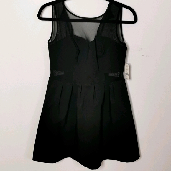 Fit and Flare Dress with broken zipper - nwt - Picture 1 of 4